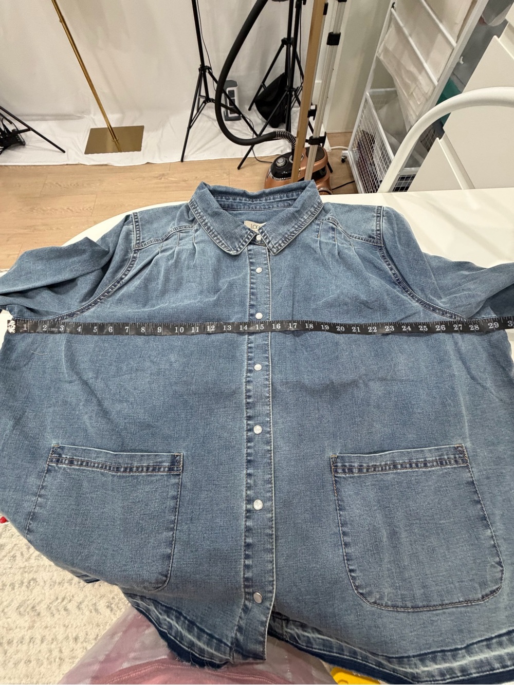 NWOT LOGO by Lori Goldstein Pleated Denim Jacket Light Wash 2X - Picture 6 of 8